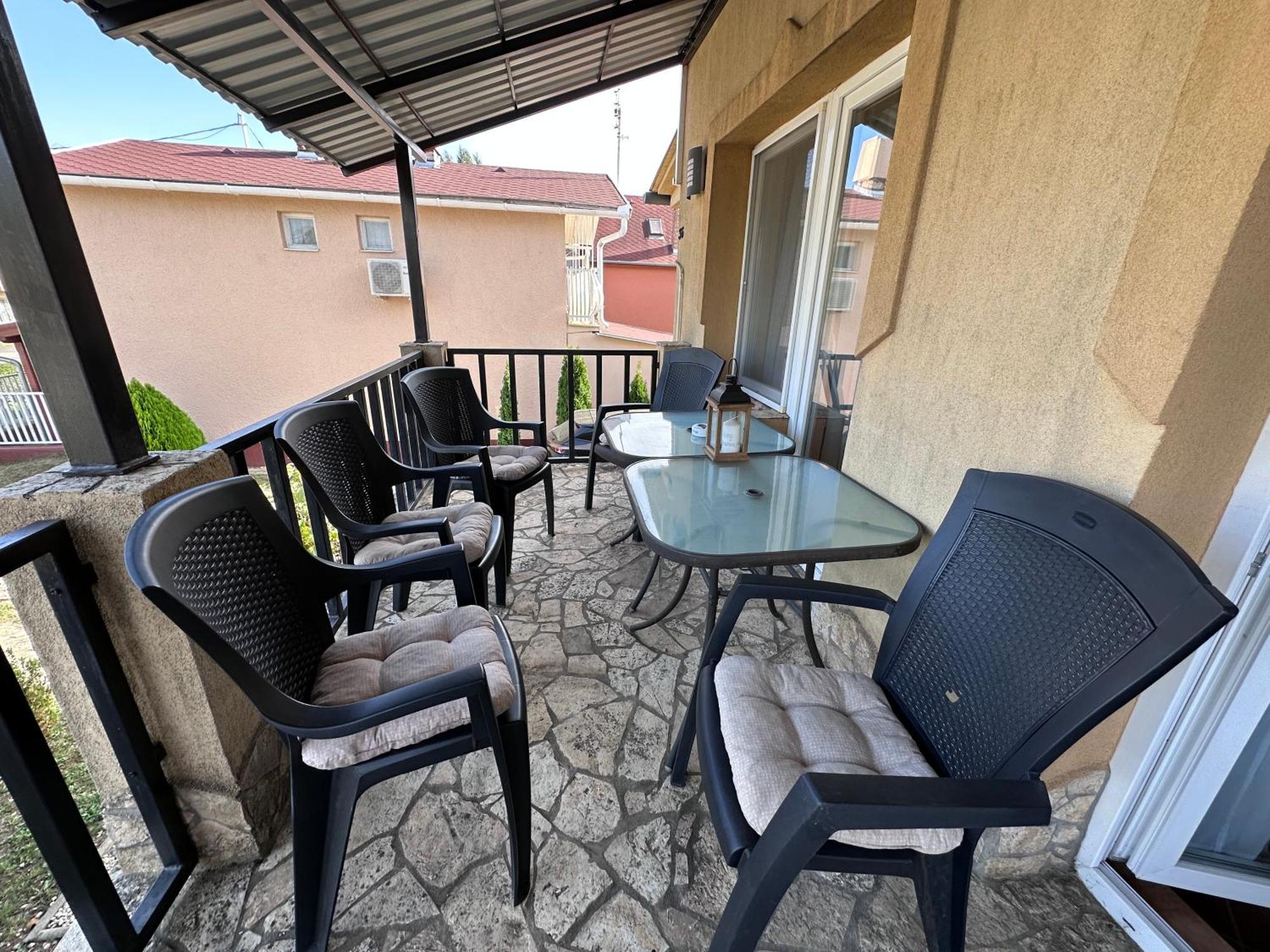 Aranyeso Apartman Hajdúszoboszló Exteriör bild