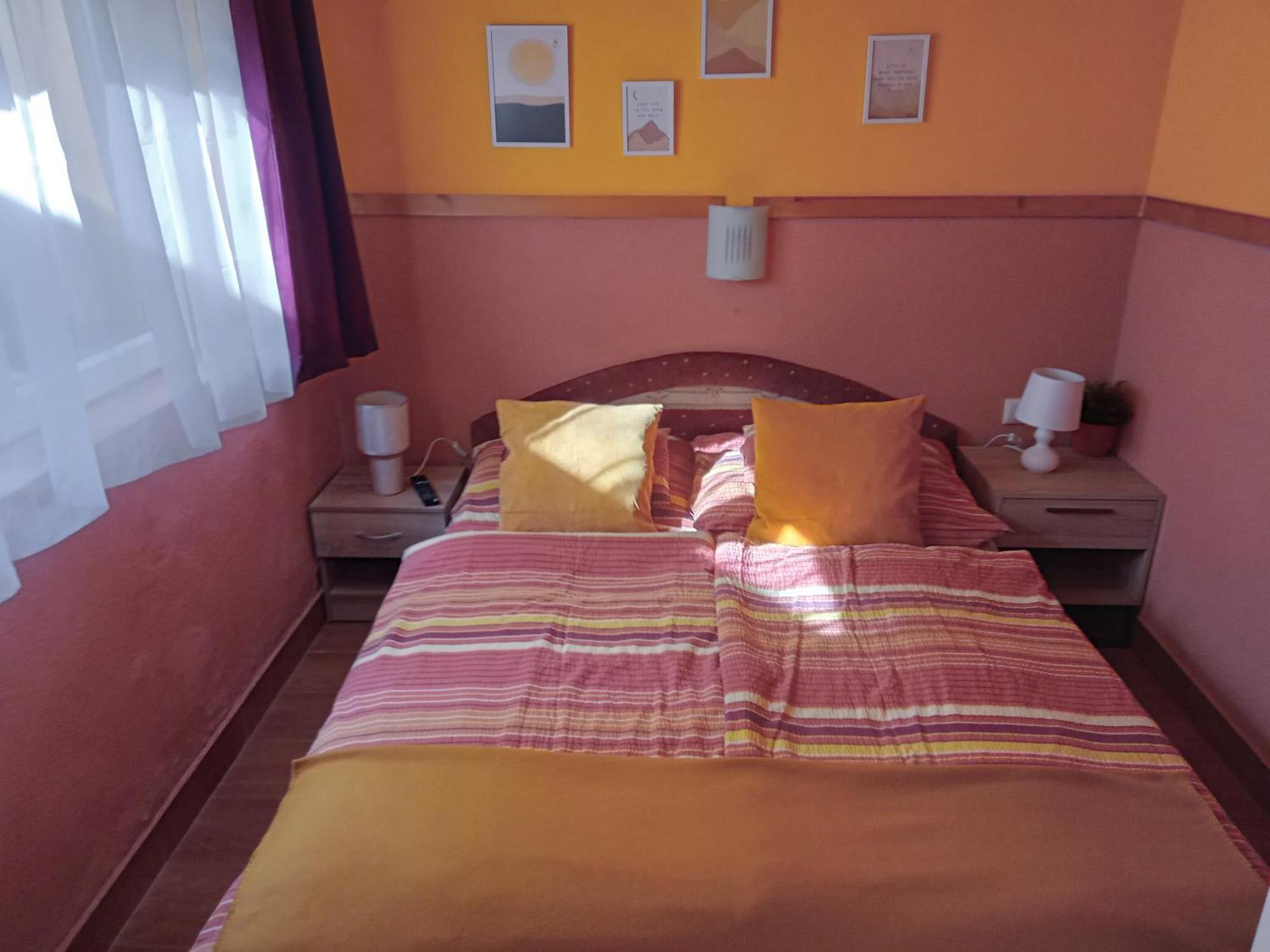 Aranyeso Apartman Hajdúszoboszló Exteriör bild