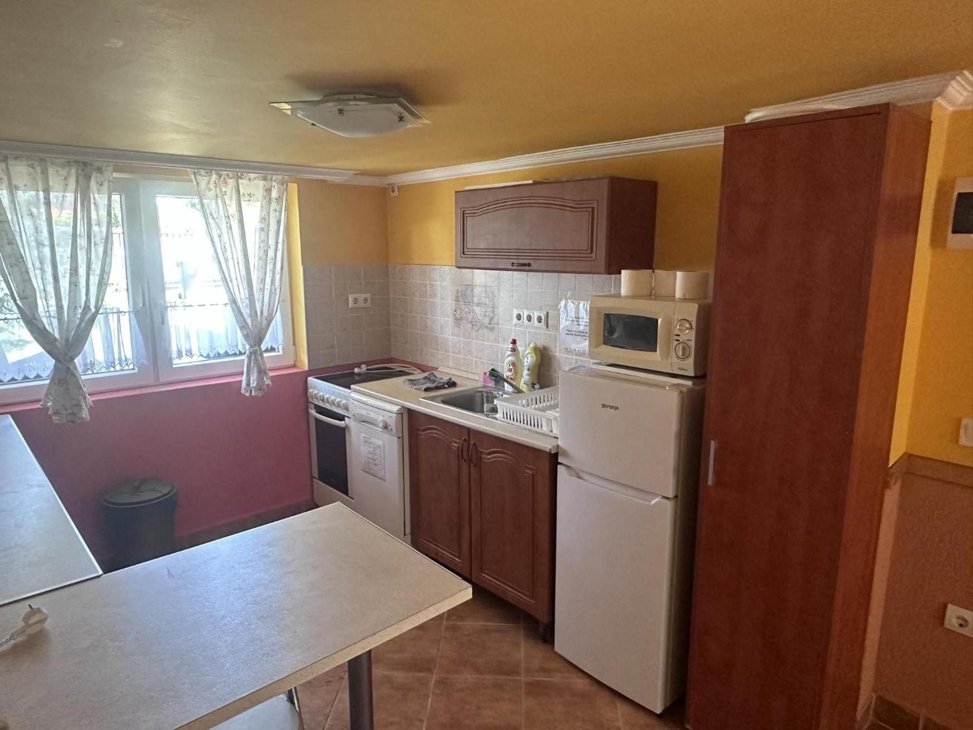 Aranyeso Apartman Hajdúszoboszló Exteriör bild