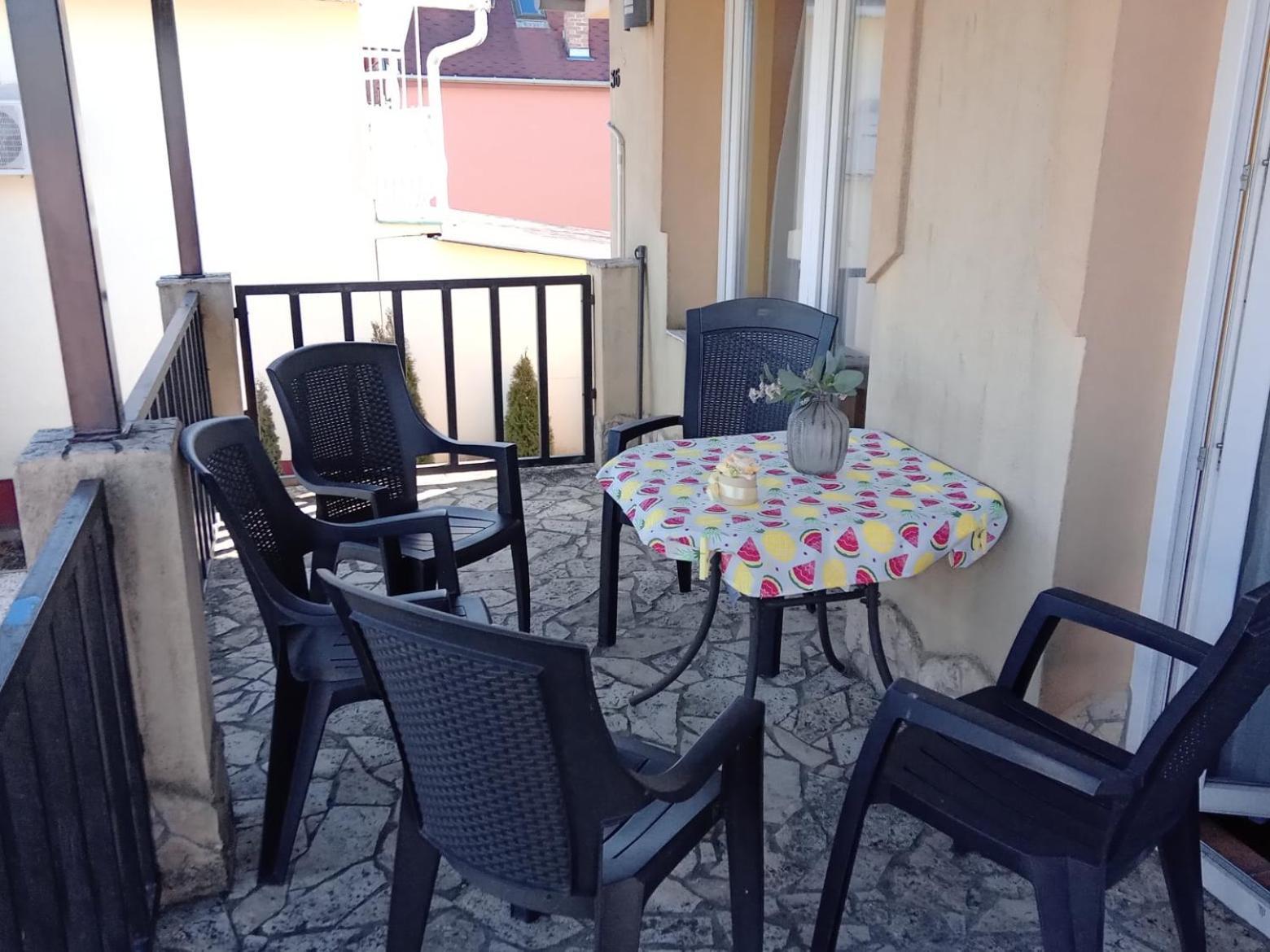 Aranyeso Apartman Hajdúszoboszló Exteriör bild